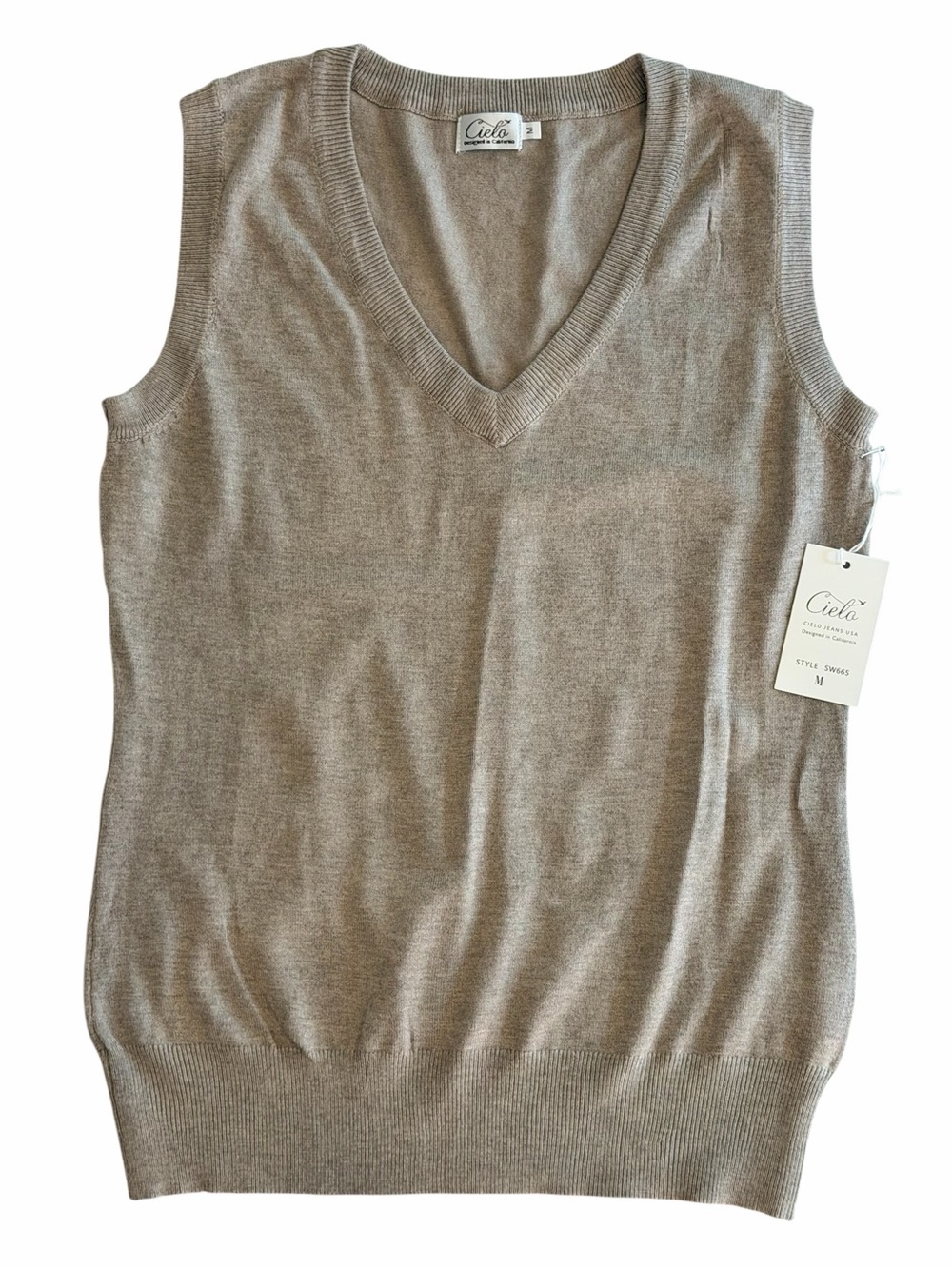 Cielo V-Neck Sweater Vest Medium Beige Knit Sleeveless Top NWT